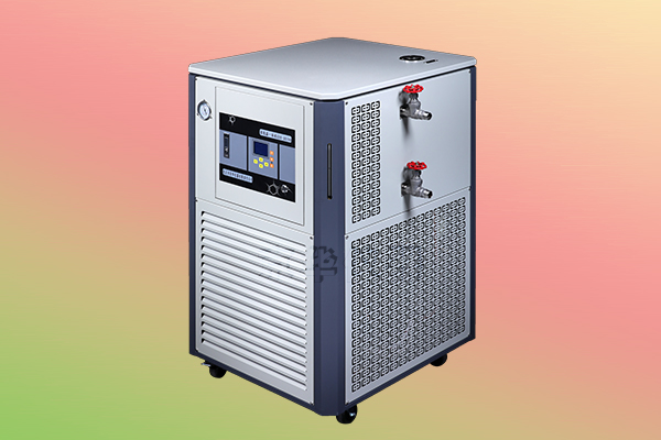 大型冷熱一體機是如何實現壓力調節 大型冷熱一體機是如何實現壓力調節